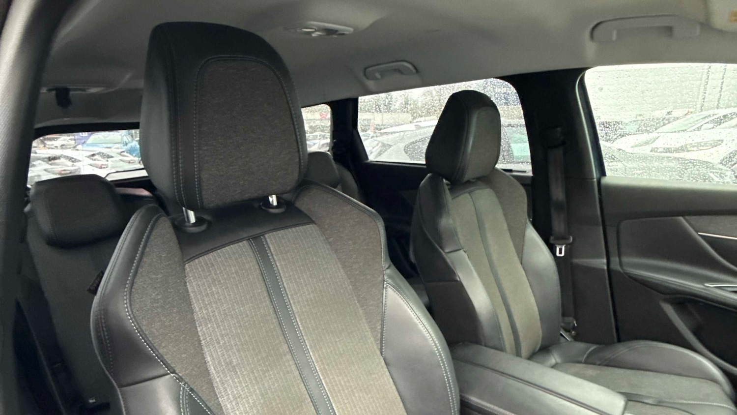 Used Peugeot 5008 2022 for sale - 76978863: Photo 6