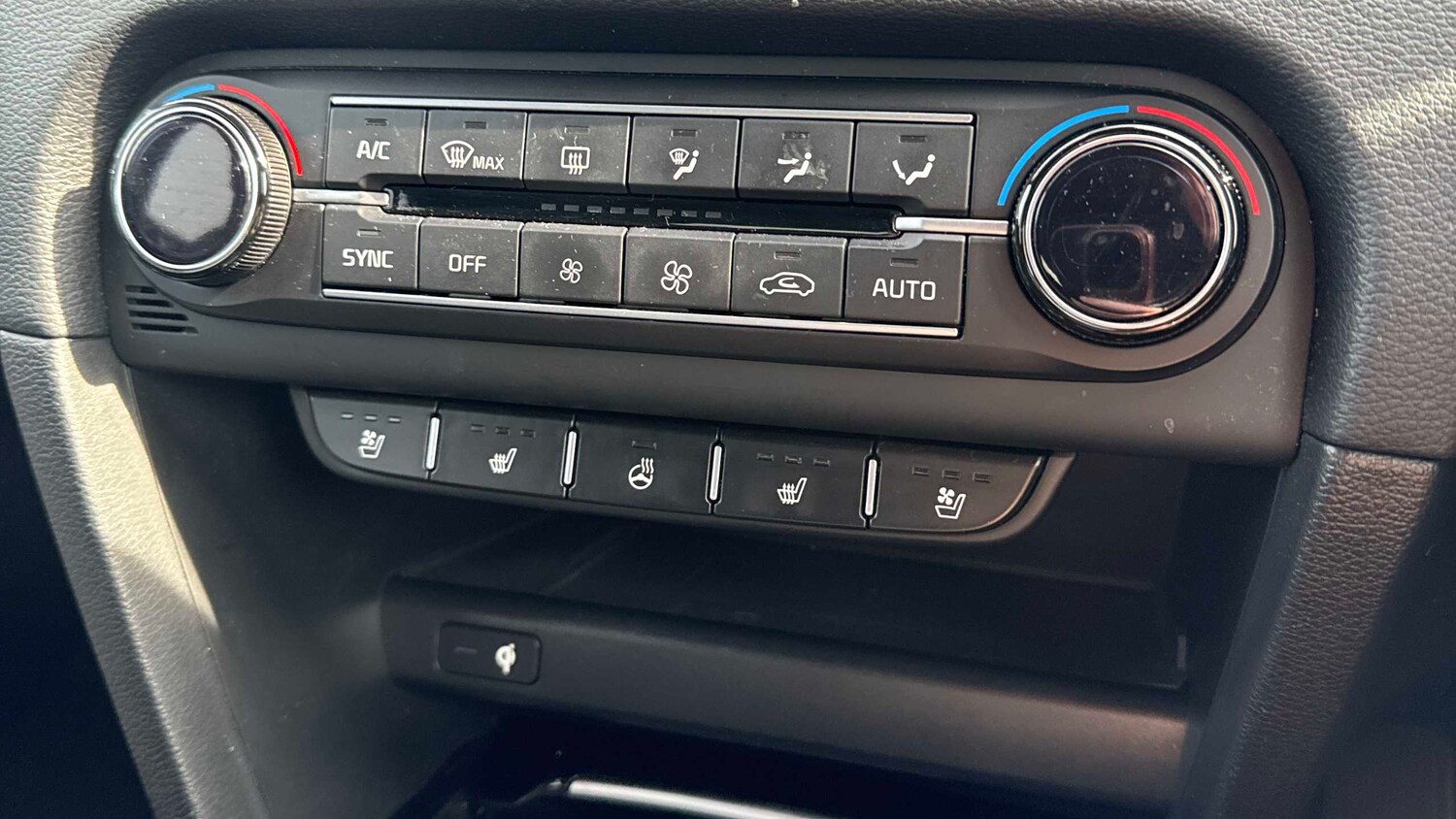 Used Kia XCeed 2022 for sale - 77972672: Photo 25