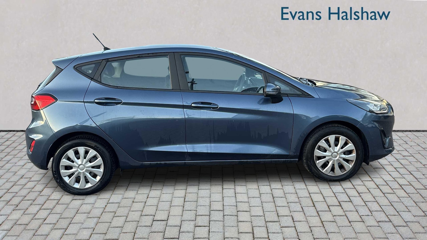 Used Ford Fiesta 2022 for sale - 76421068: Photo 2