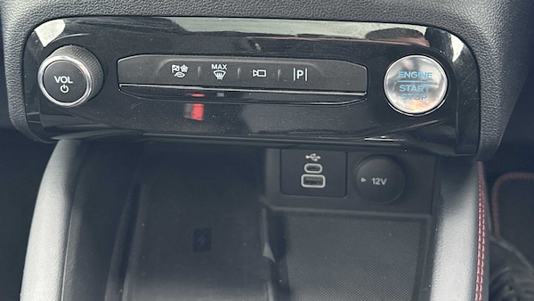 Used Ford Kuga 2024 for sale - 76034633: Photo 25