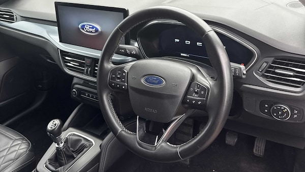 Used Ford Focus 2022 for sale - 76249088: Photo 6