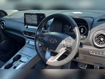 Used Hyundai KONA 2023 for sale - 79227557: Photo