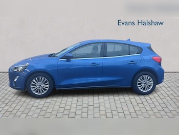 Used Ford Focus 2021 for sale - 76421123: Photo