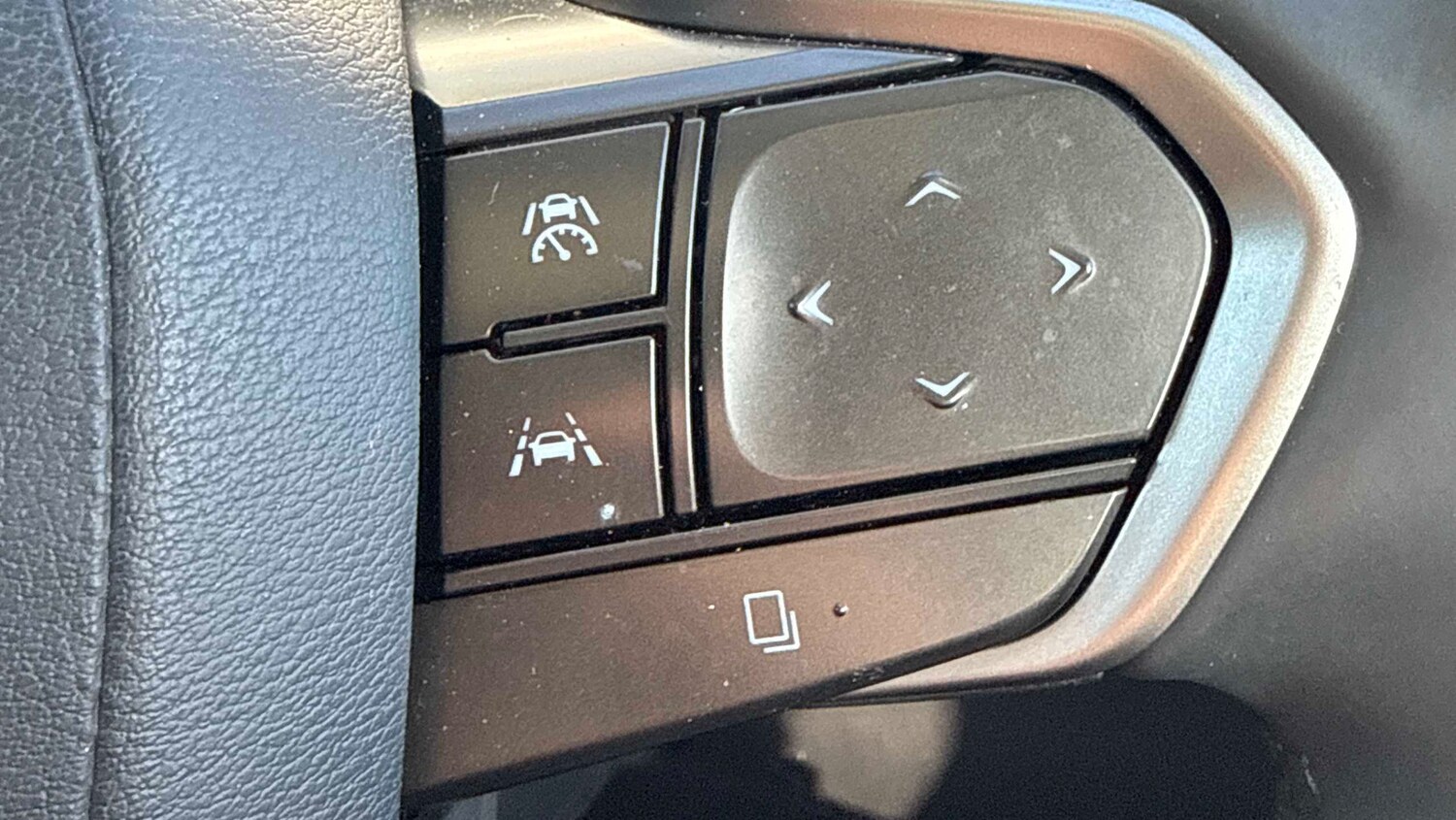 Used Lexus RZ 2023 for sale - 77741126: Photo 14