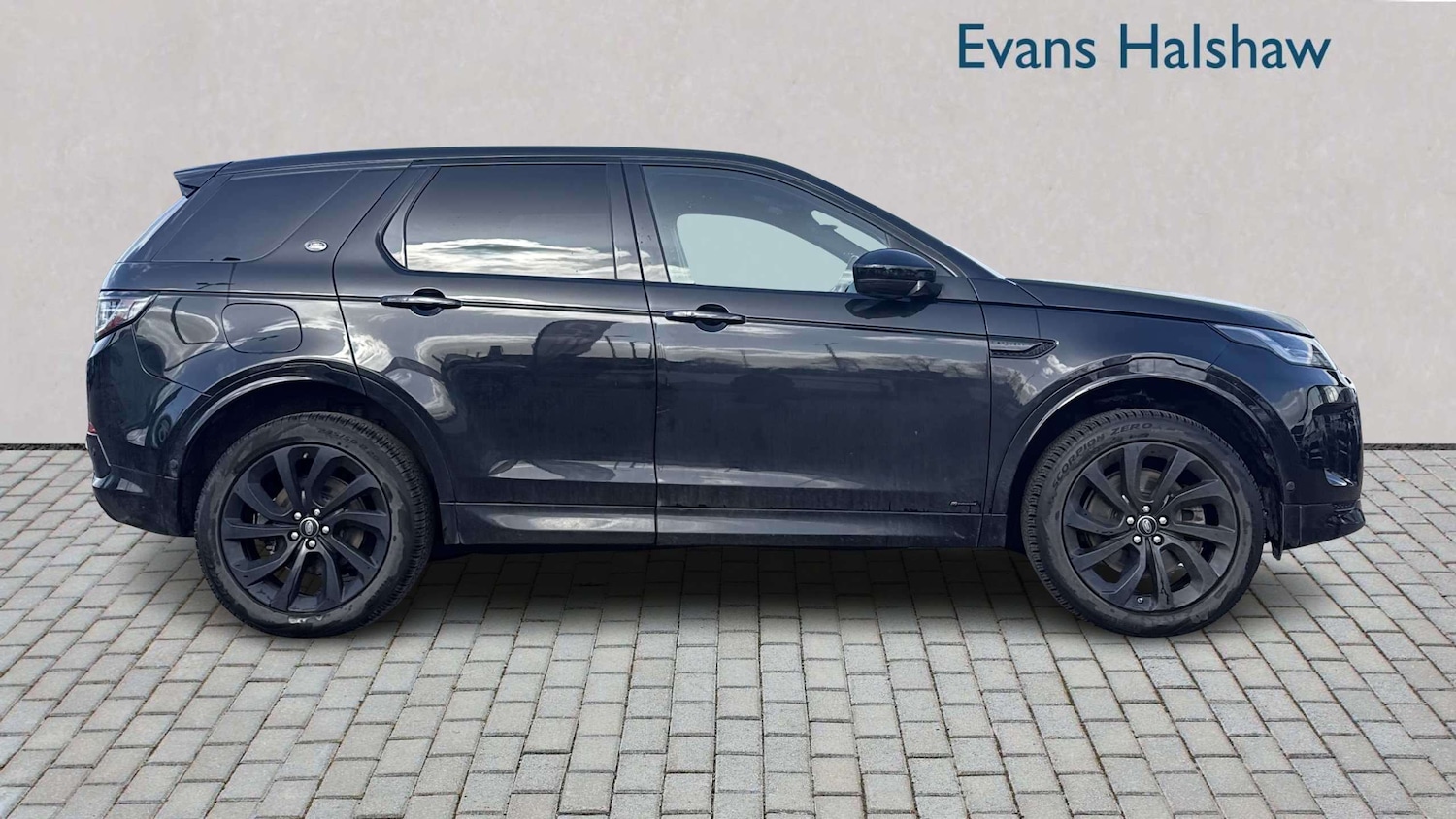 Used Land Rover Discovery Sport 2020 for sale - 78052239: Photo 4