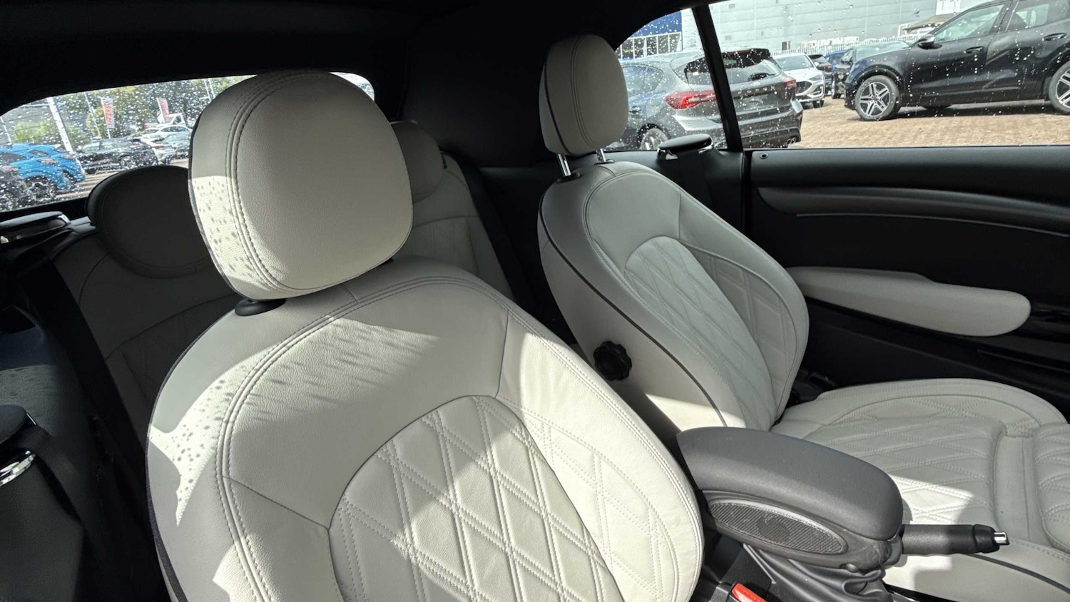 Used MINI Convertible 2023 for sale - 77194433: Photo 10