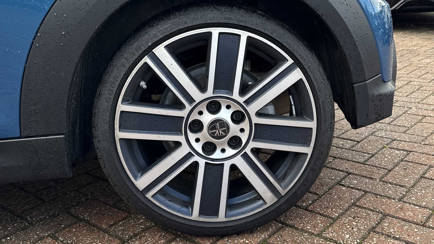 Used MINI Convertible 2023 for sale - 77194433: Photo 17