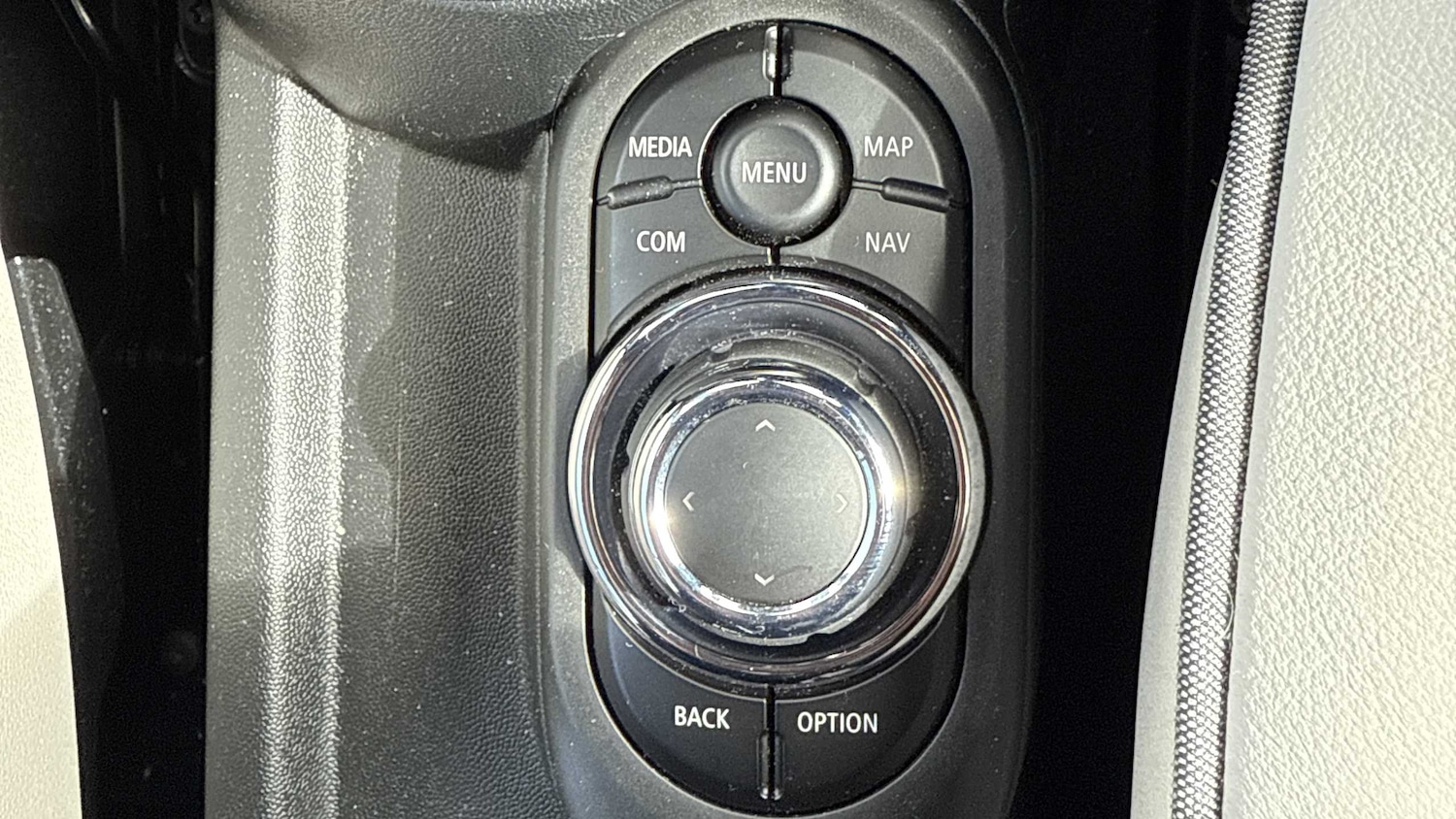 Used MINI Convertible 2023 for sale - 77194433: Photo 32