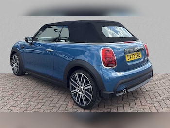 Used MINI Convertible 2023 for sale - 77194433: Photo