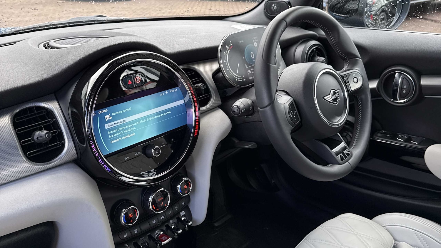 Used MINI Convertible 2023 for sale - 77194433: Photo 7