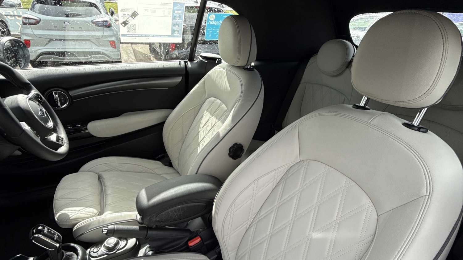 Used MINI Convertible 2023 for sale - 77194433: Photo 9