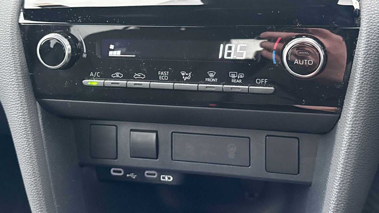 Used Toyota Yaris Cross 2025 for sale - 77786948: Photo 18