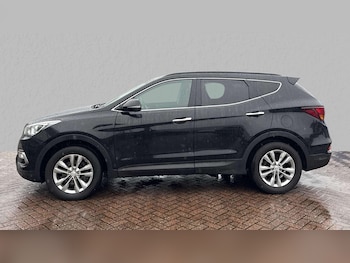 Used Hyundai Santa Fe 2017 for sale - 75993849: Photo