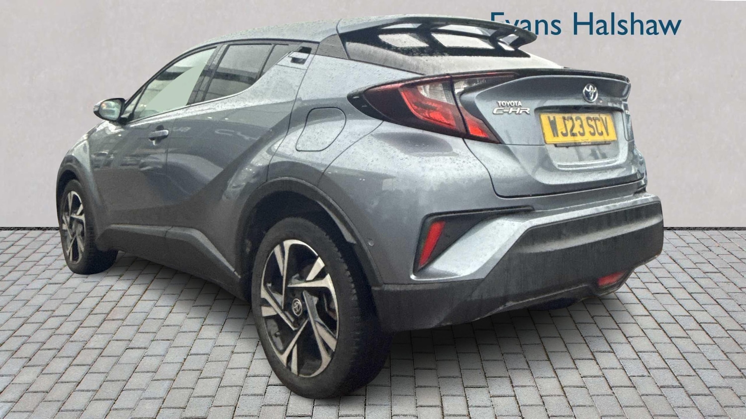 Used Toyota C-HR 2023 for sale - 77740782: Photo 2