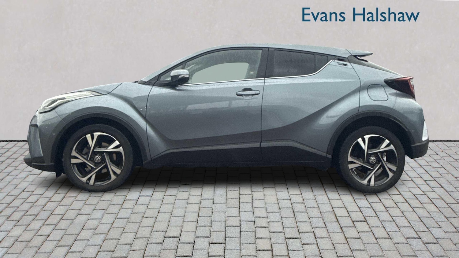 Used Toyota C-HR 2023 for sale - 77740782: Photo 3