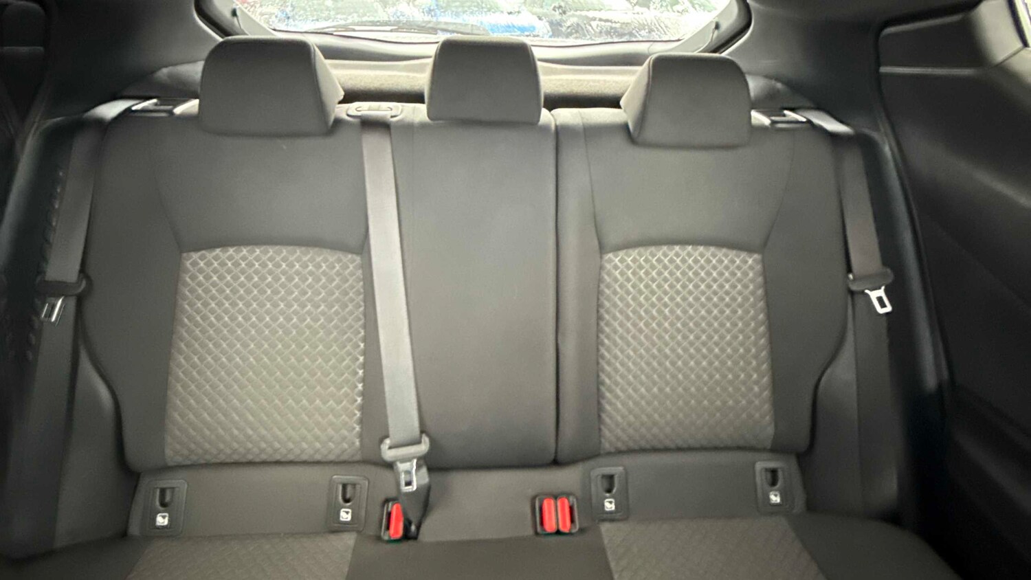 Used Toyota C-HR 2023 for sale - 77740782: Photo 9