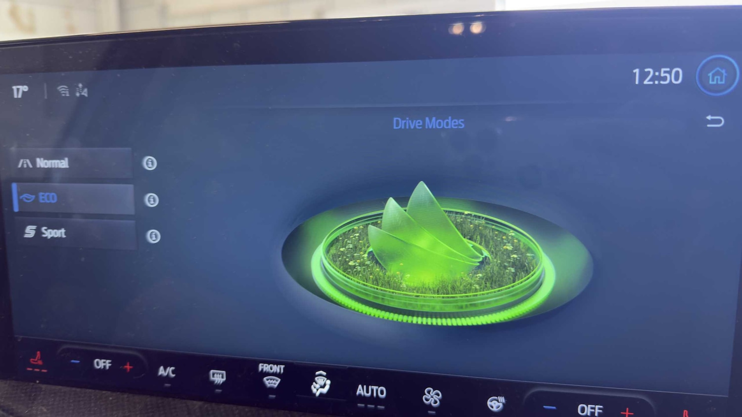 Used Ford Focus 2023 for sale - 76421121: Photo 33