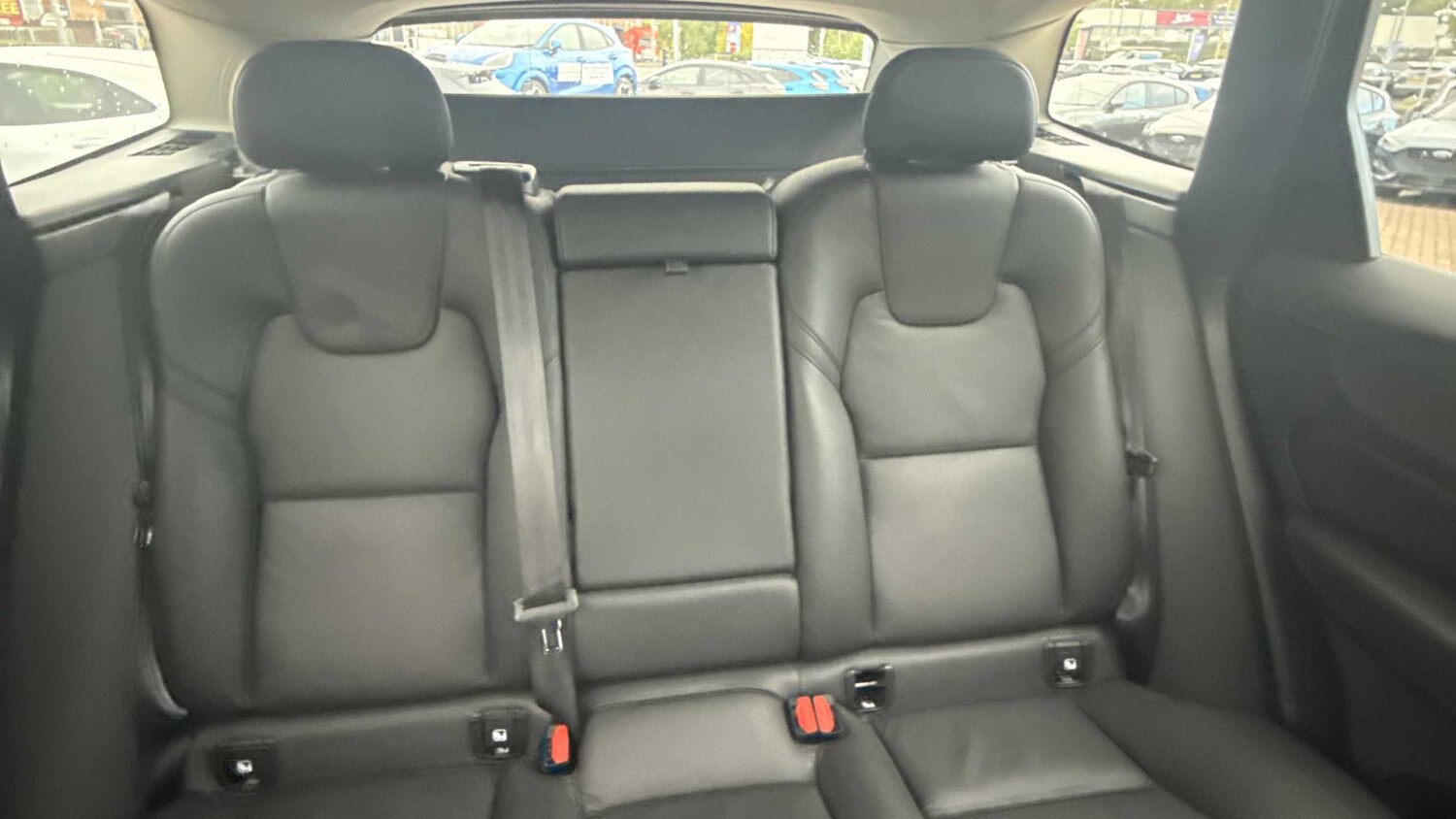 Used Volvo XC60 2023 for sale - 77194490: Photo 12