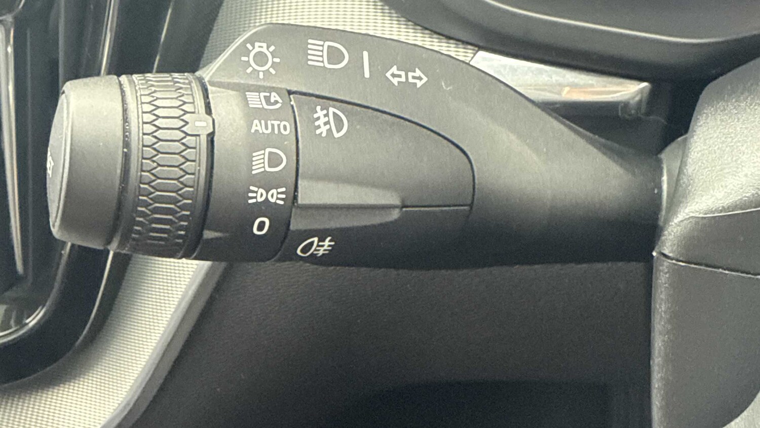 Used Volvo XC60 2023 for sale - 77194490: Photo 22