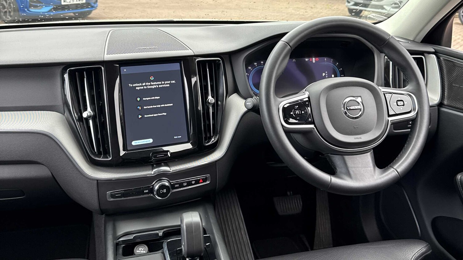 Used Volvo XC60 2023 for sale - 77194490: Photo 8