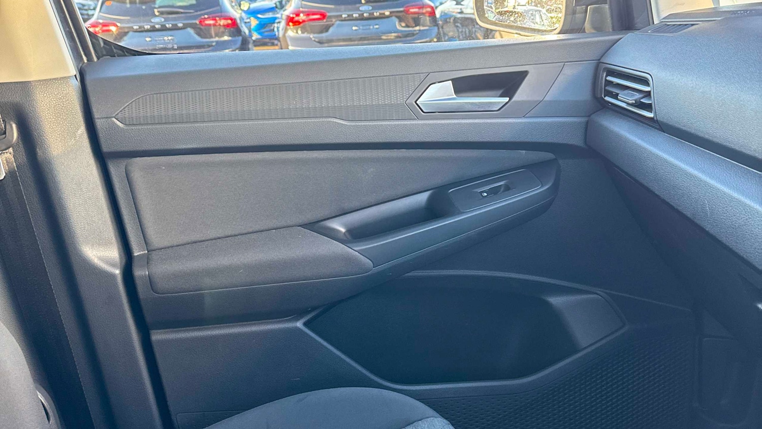 Used Ford Tourneo Connect 2022 for sale - 76610662: Photo 11