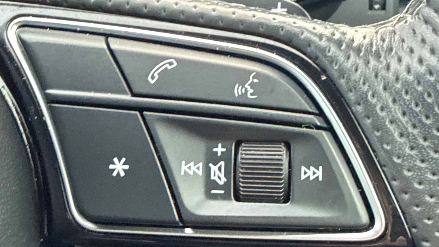 Used Audi A4 2021 for sale - 77032175: Photo 21