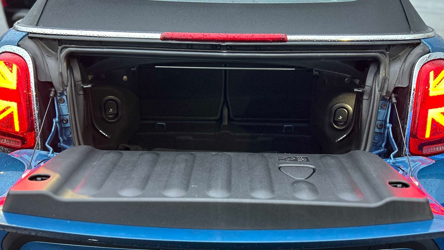 Used MINI Convertible 2021 for sale - 76587624: Photo 16