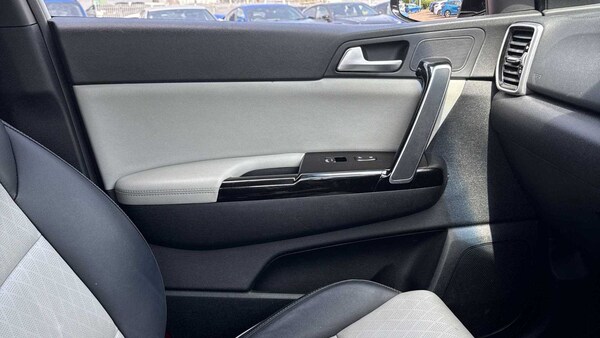 Used Kia Sportage 2021 for sale - 76125700: Photo 11