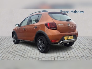 Used Dacia Sandero Stepway 2018 for sale - 78432564: Photo