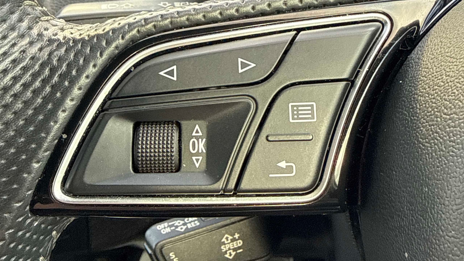 Used Audi Q2 2018 for sale - 77842305: Photo 19