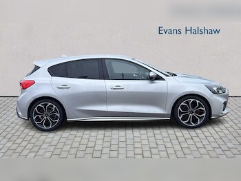 Used Ford Focus 2020 for sale - 77194417: Photo