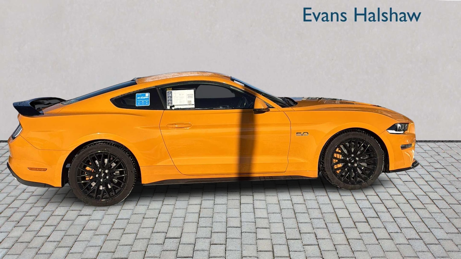 Used Ford Mustang 2018 for sale - 77194435: Photo 2