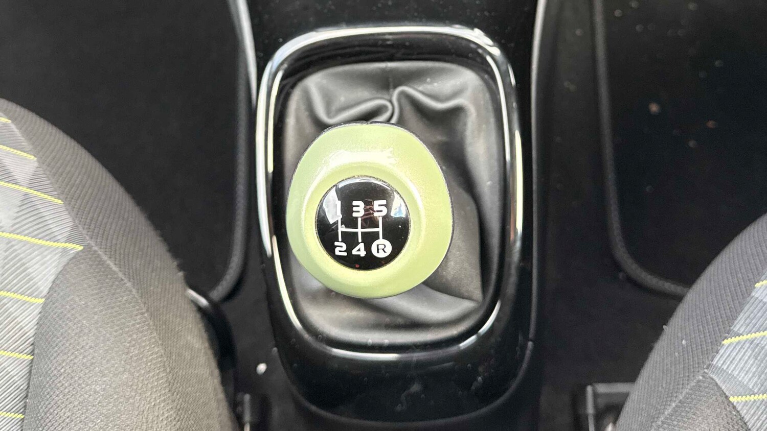 Used Peugeot 108 2021 for sale - 77194430: Photo 29