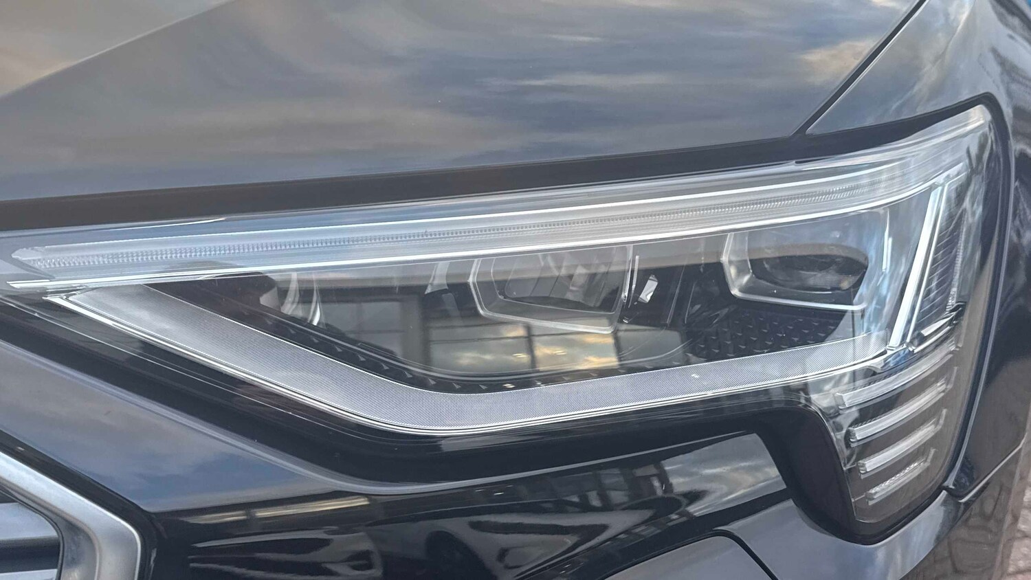 Used Audi e-tron 2021 for sale - 77194393: Photo 28