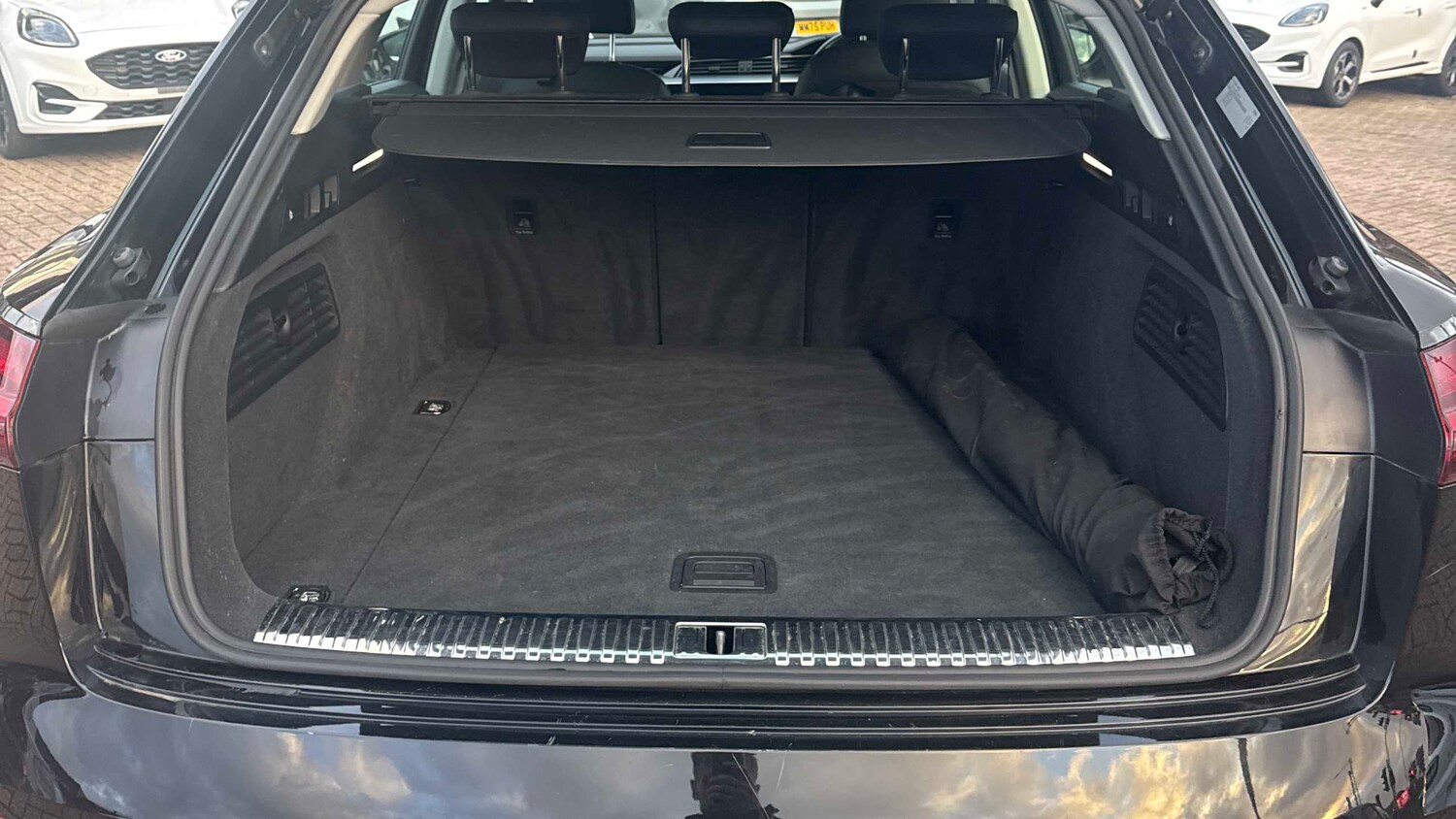 Used Audi e-tron 2021 for sale - 77194393: Photo 32