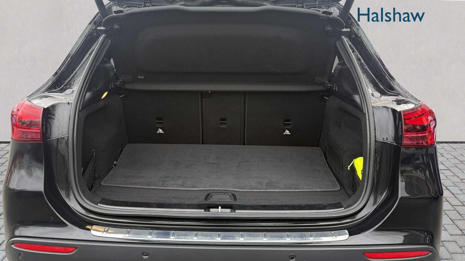 Used Mercedes-Benz GLA 2025 for sale - 77308466: Photo 9