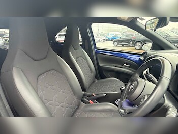 Used Toyota Aygo X 2023 for sale - 78076748: Photo