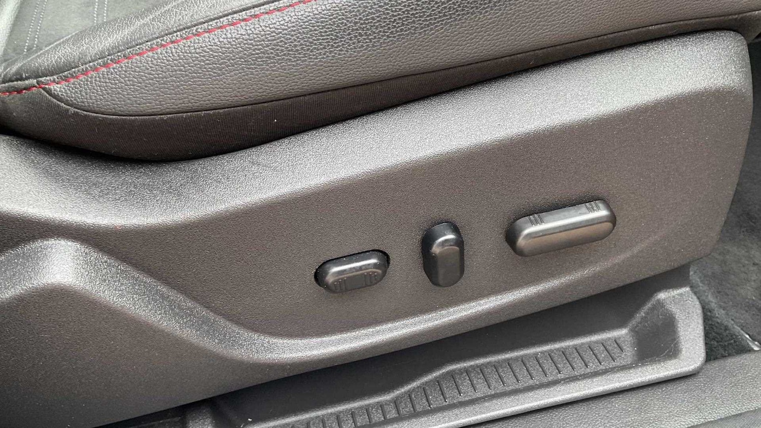 Used Ford Kuga 2019 for sale - 76401239: Photo 24