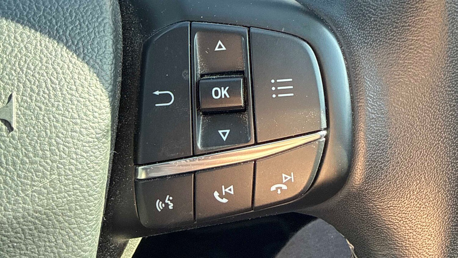 Used Ford Focus 2018 for sale - 77741112: Photo 11