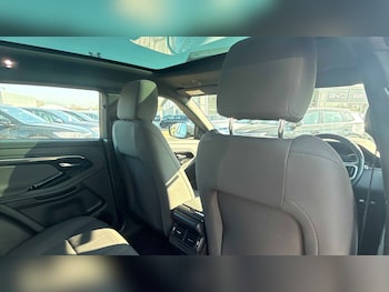 Used Land Rover Range Rover Evoque 2022 for sale - 77972873: Photo