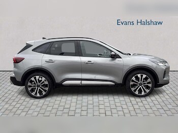 Used Ford Kuga 2024 for sale - 77194512: Photo