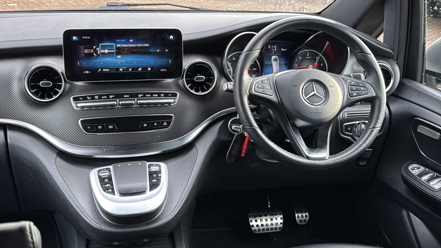 Used Mercedes-Benz V-Class 2023 for sale - 77194483: Photo 7