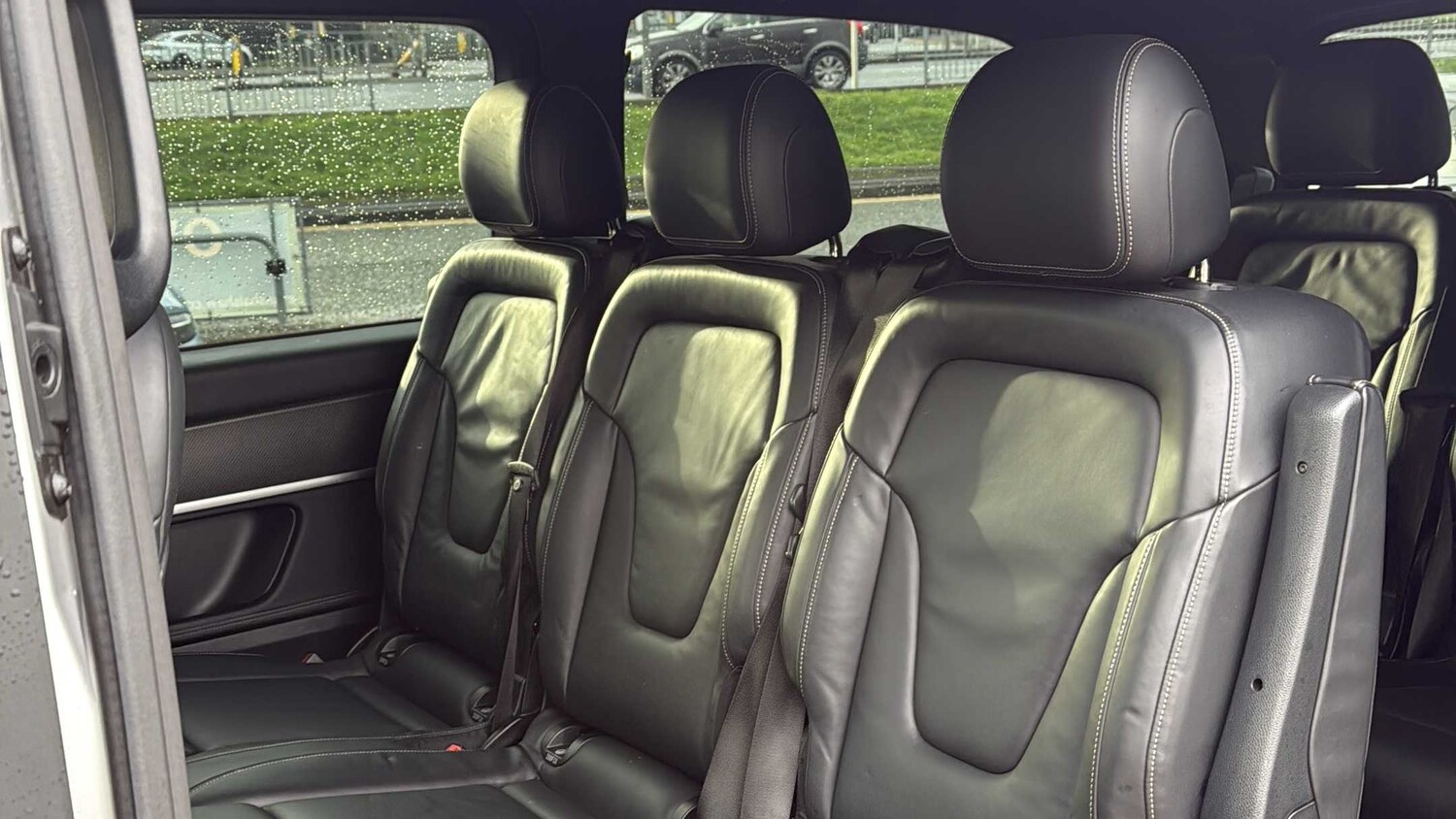 Used Mercedes-Benz V-Class 2023 for sale - 77194483: Photo 9