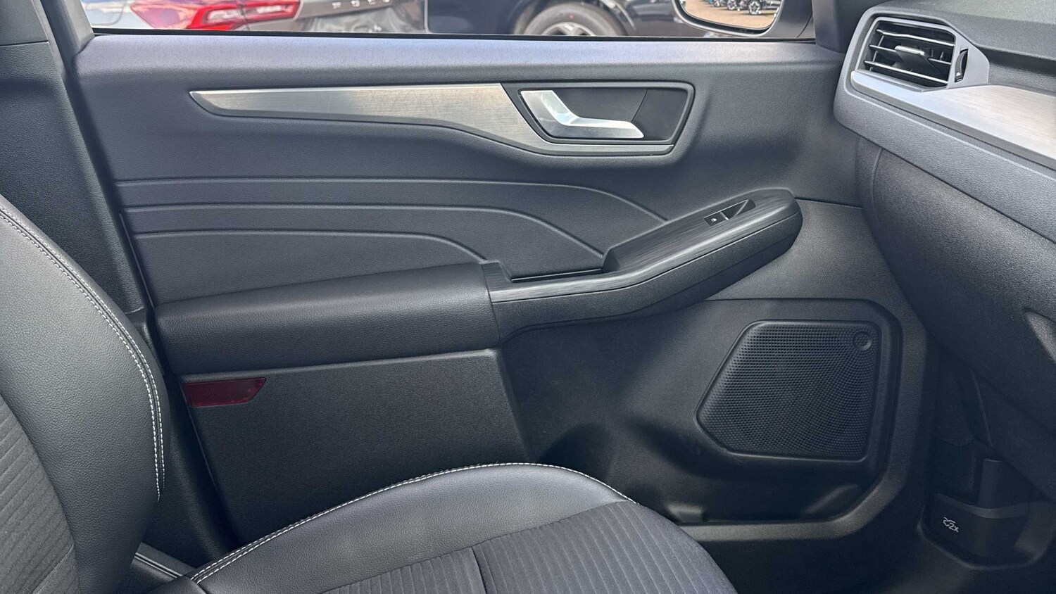 Used Ford Kuga 2022 for sale - 75812876: Photo 15