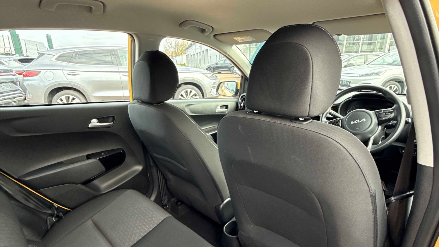 Used Kia Picanto 2022 for sale - 77348002: Photo 8