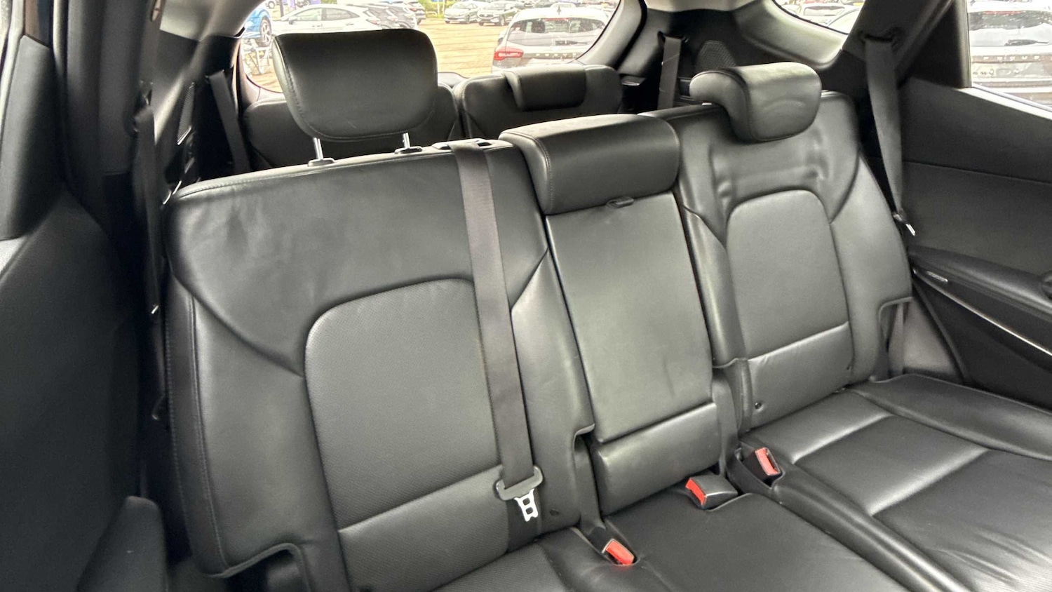 Used Hyundai Santa Fe 2017 for sale - 76045186: Photo 12