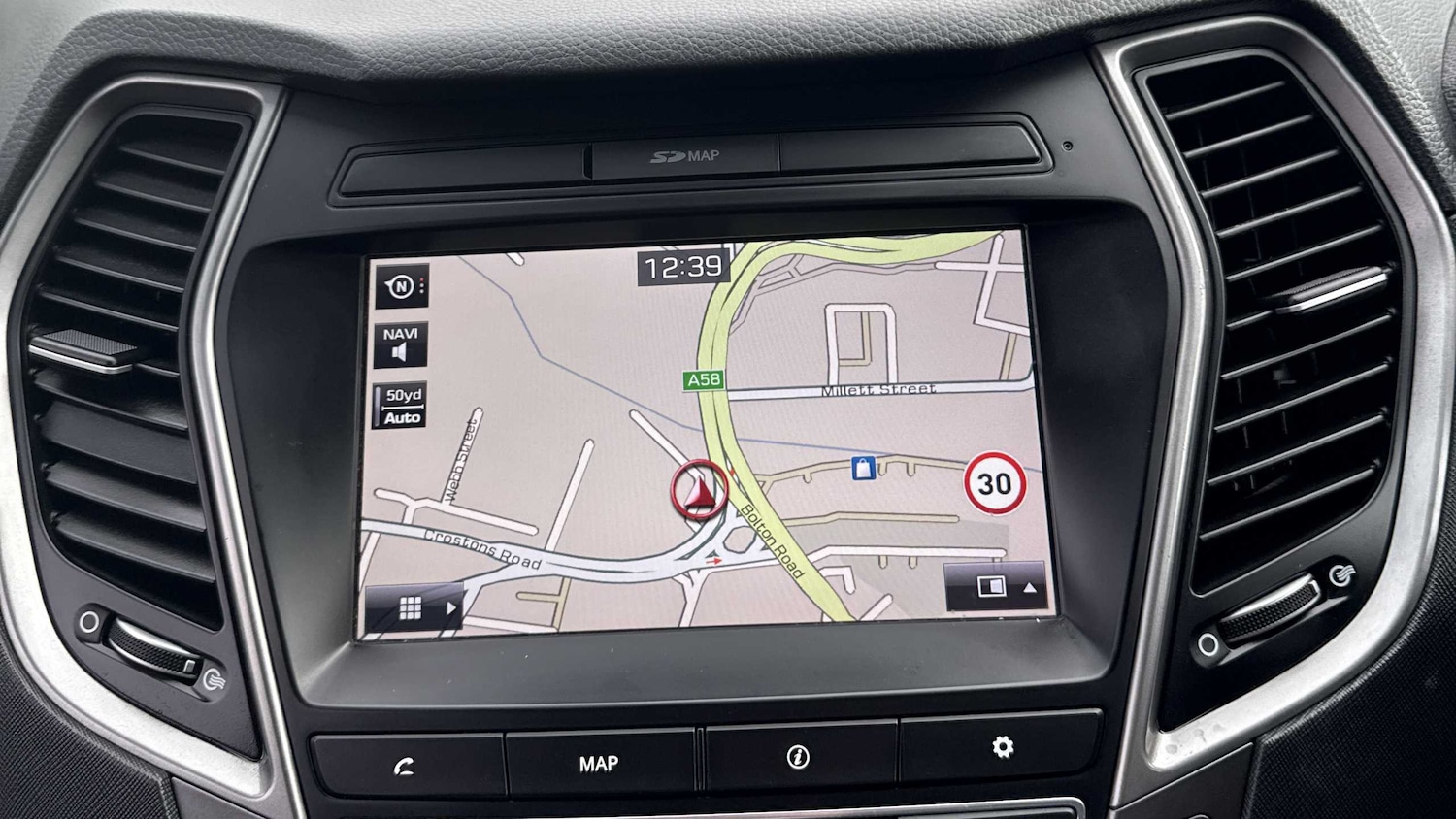 Used Hyundai Santa Fe 2017 for sale - 76045186: Photo 18