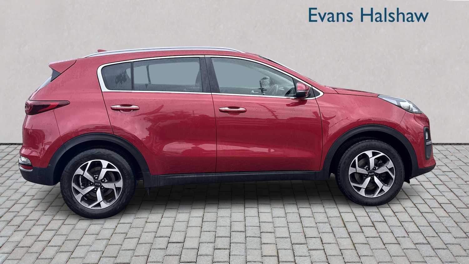 Used Kia Sportage 2021 for sale - 76339581: Photo 2