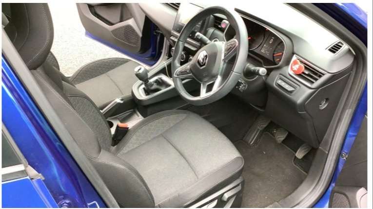 Used Renault Clio 2020 for sale - 76475999: Photo 5