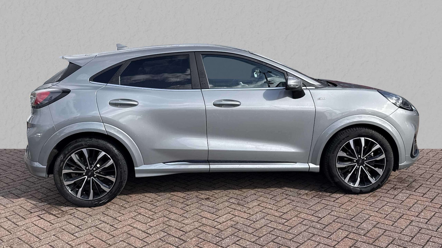 Used Ford Puma 2022 for sale - 75931074: Photo 2